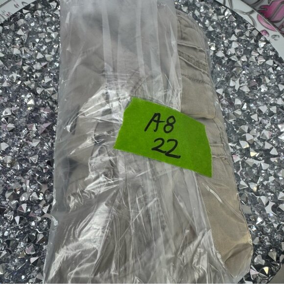 Guess skirt mini frilly ruffle bottom hem Ruffled Beige Mini Skirt - Picture 8 of 9